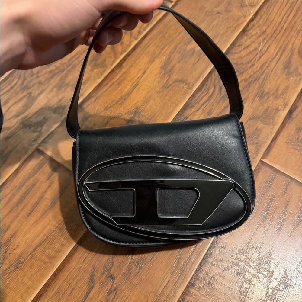 Diesel Black Leather Shoulder Bag with Silver Accent NEED GONE!!